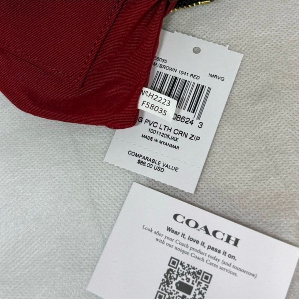 Coach Corner Zip Wristlet - Picture 8 of 9